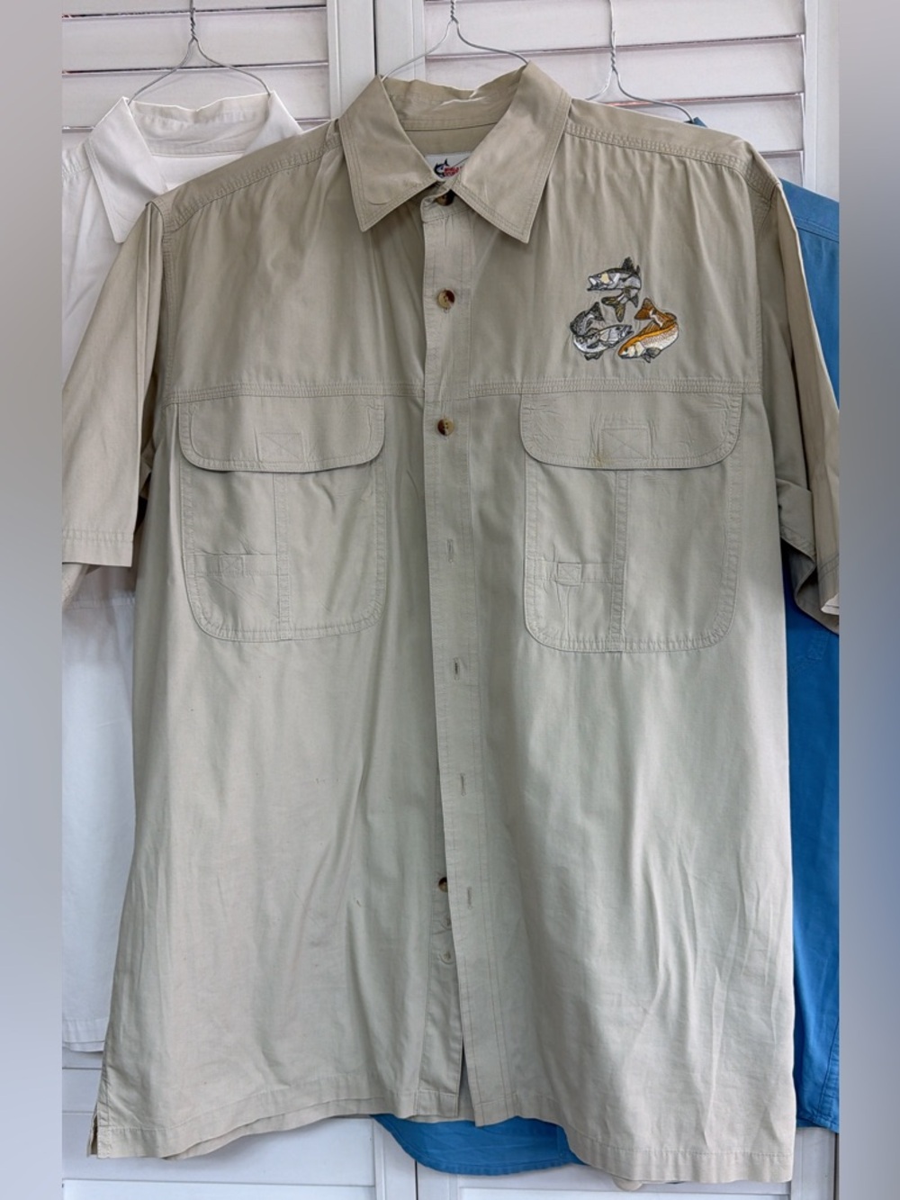 Embroidered Fish Short Sleeve Button-Up Shirt - Beige size large